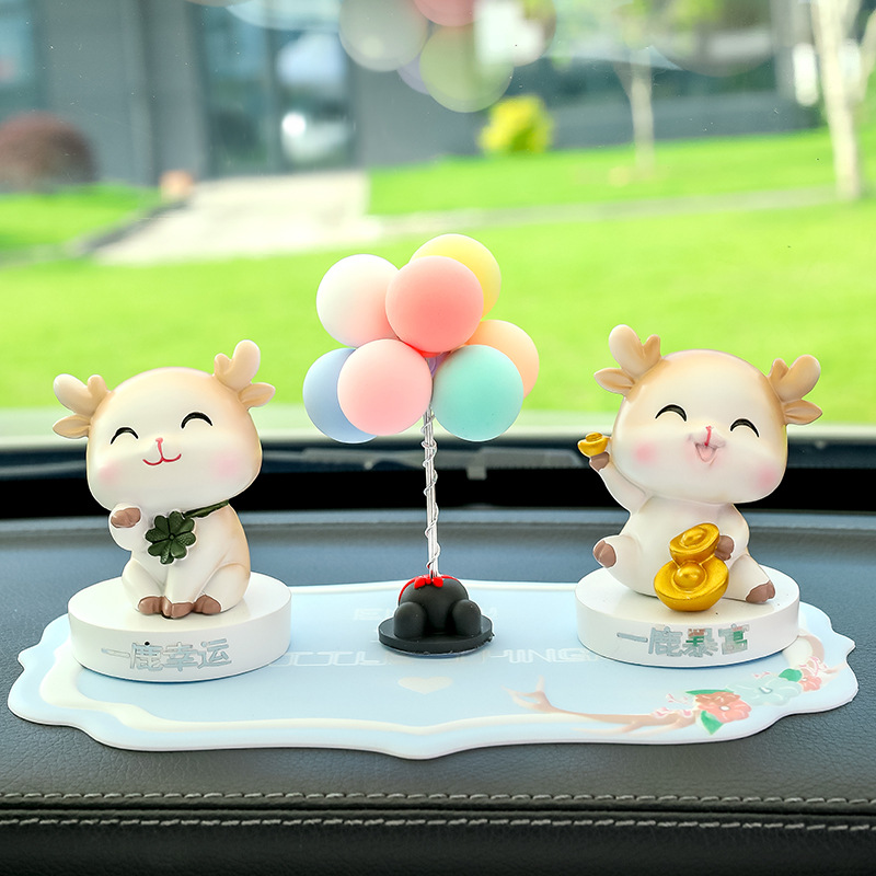 New Yilu Ping An Car Ornaments Deer Ornaments Car Small Ornaments Center Console Decorations Car Decoration Supplies