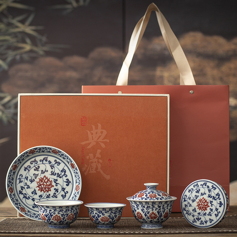 Jingdezhen Sancai Lid Bowl Set Blue and White Yongle Lotus Tea Bowl Ceramic Household Tea Bowl with Standable Gift Box