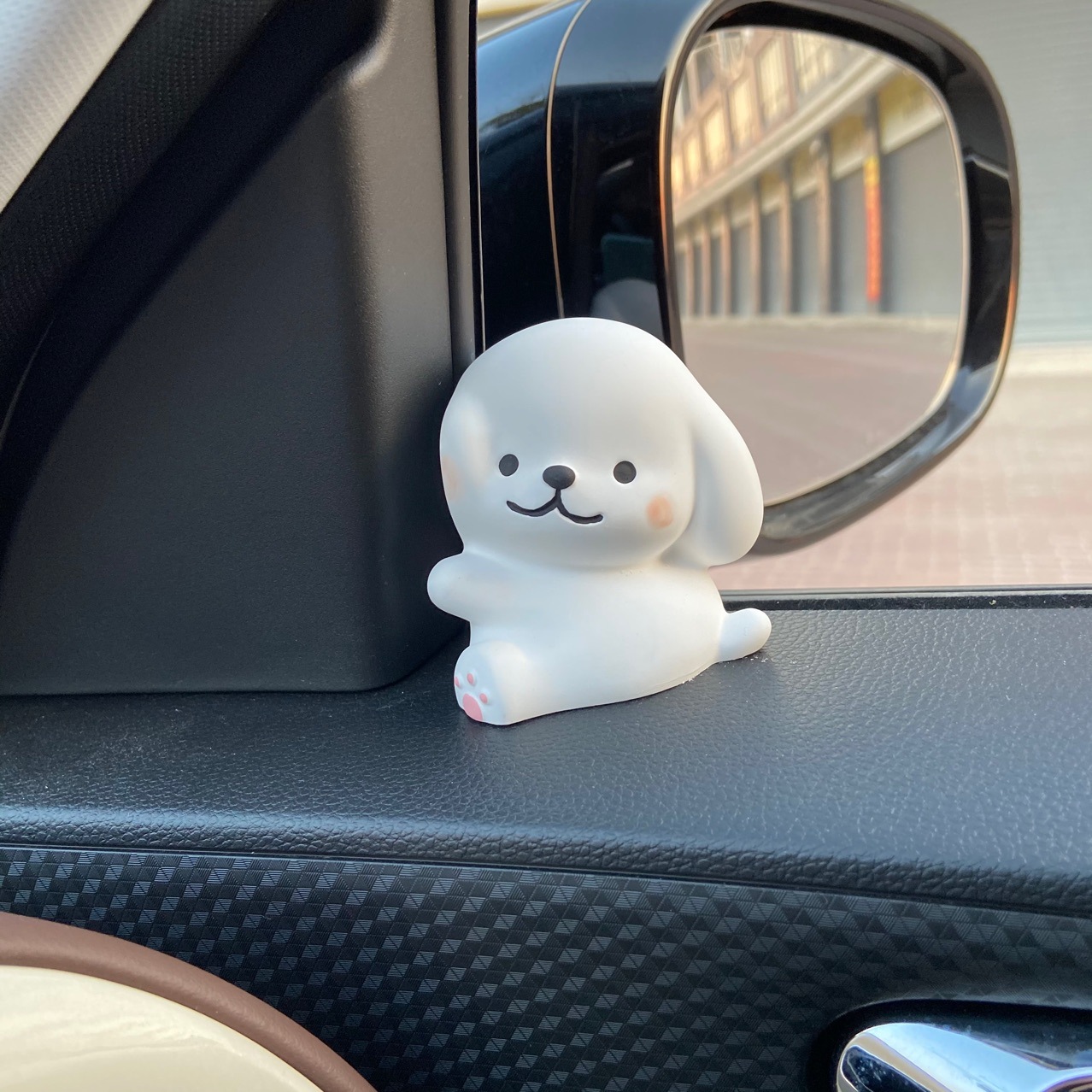 Line Puppy Car Ornaments Car Dashboard Decorations Cute Cartoon Car Center Console Couple Interior