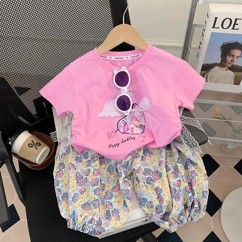 Девушка летняя футболка новый стиль иностранная маленькая девочка кружевная футболка с принтом против комаров брюки из двух частей детская одежда оптом