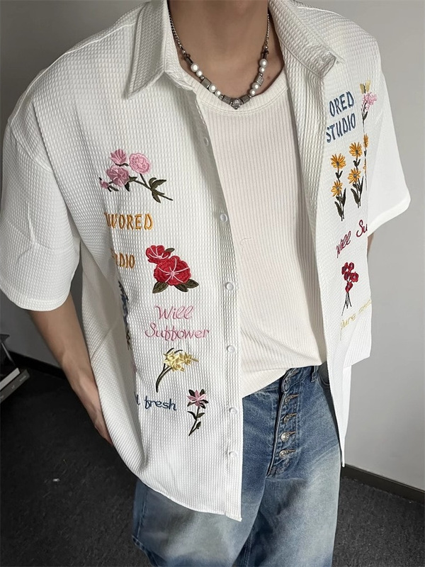 アメリカンレトロワッフル花柄シャツカラフルな刺繍半袖Tシャツルーズレイジースタイルカジュアル万能メンズTシャツ|undefined