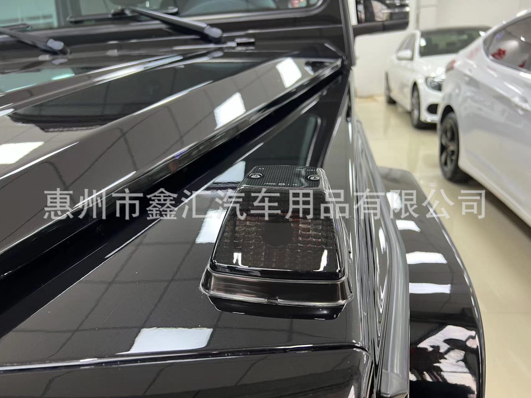 Suitable for W463 Mercedes-Benz Large G-Class G500G63G350G55 Modified Turn Signal Shell Blackened Hood Corner Light Shell