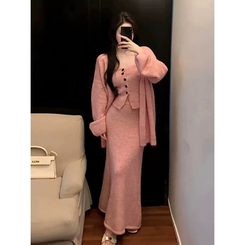 跨境秋冬针织开衫外套女新款慵懒宽松高级感毛衣抹胸半身裙三件套|undefined