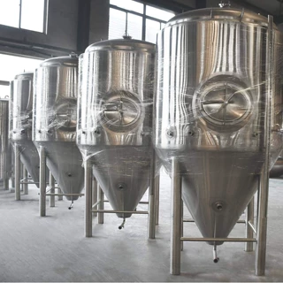 500L啤酒发酵罐工厂直发定制尺寸出口专供厚304不锈钢啤酒发酵罐