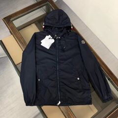 高版春秋轻薄连帽男时尚M家防水冲锋衣风衣夹克衫外套批发