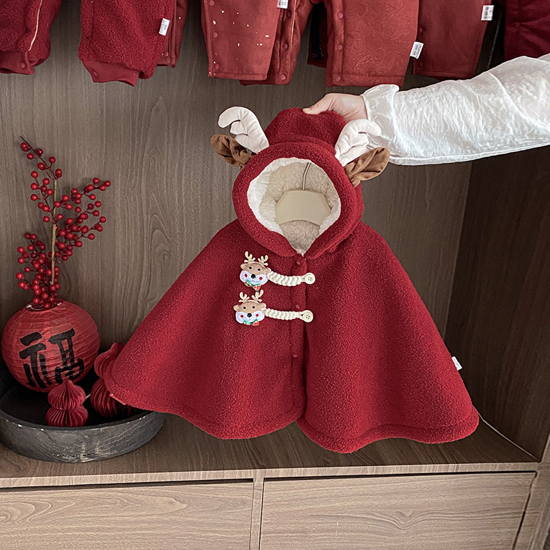 婴儿斗篷冬装新生女宝宝披风出门防风公主儿童外出保暖加绒小披肩