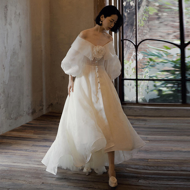 Off-Shoulder Light Wedding Dress, Main Dress for Petite Figures, French Vintage Bridal Robe, Women's Registration and Engagement Gown, Women's Puffy Skirt