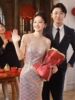 Hanging neck morning robe， bride's engagement and toasting gown， sequined light luxury fishtail dress