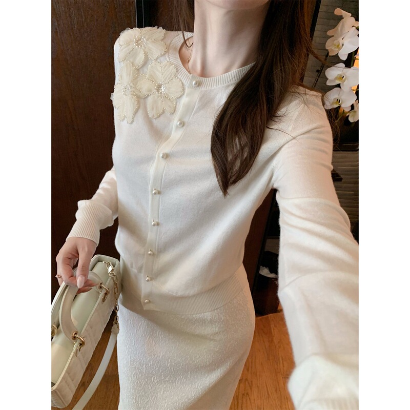 Red Standard/Tune Imported Yarn Jacquard Handmade Beaded Wool Knitted Cardigan