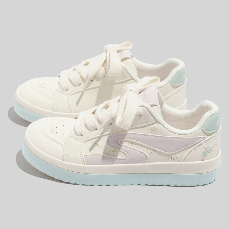 2026 New Niche Design Trendy Casual Street Style Versatile Skate Shoes for Women Retro Harajuku Bread Shoes 6957