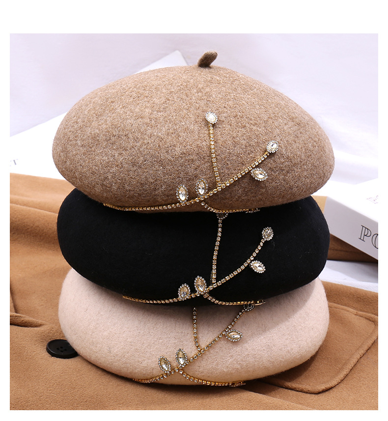 Women's Elegant Retro British Style Solid Color Rhinestone Eaveless Beret Hat display picture 1