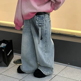 童裤;童T恤;儿童牛仔裤