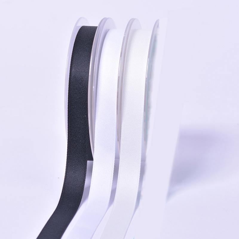 Spot cinta de algodón de poliéster mate negro y blanco descuento ropa accesorios para el cabello cinta decorativa cinta de algodón de poliéster con descuento de dos colores blanco y negro