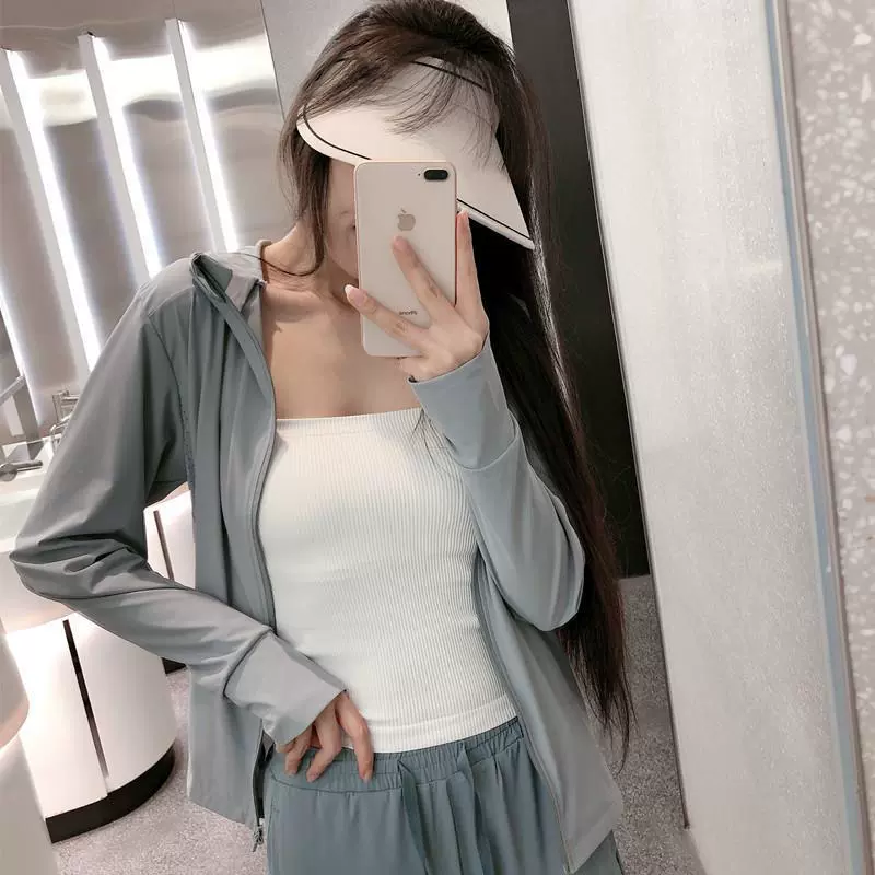 Летняя одежда 2025 года с защитой от ультрафиолета, свободного кроя, из дышащего ледяного шелка, легкая солнцезащитная одежда из ледяного шелка