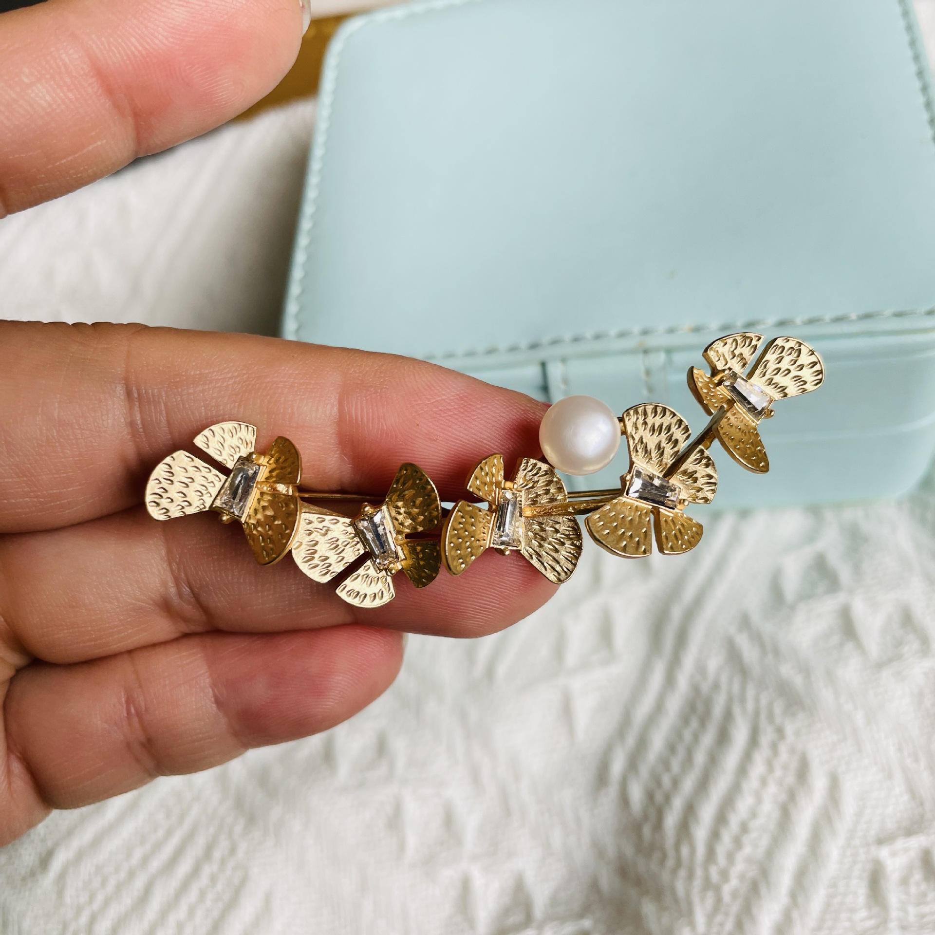 Casual, Daily, Shopping Occasion Elegant Vintage Style Pin Butterfly Alloy Plating Women's Brooches