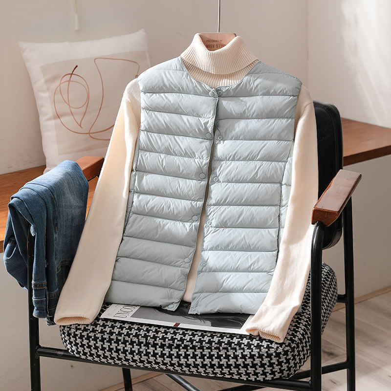 New National Standard 90% down 2026 Winter New Style down Vest for Women, Short and Lightweight, Suitable for Layering or Wearing Alone New National Standard 90% down 2026 Winter New Style down Vest for Women, Short and Lightweight, Suitable for Layering or Wearing Alone