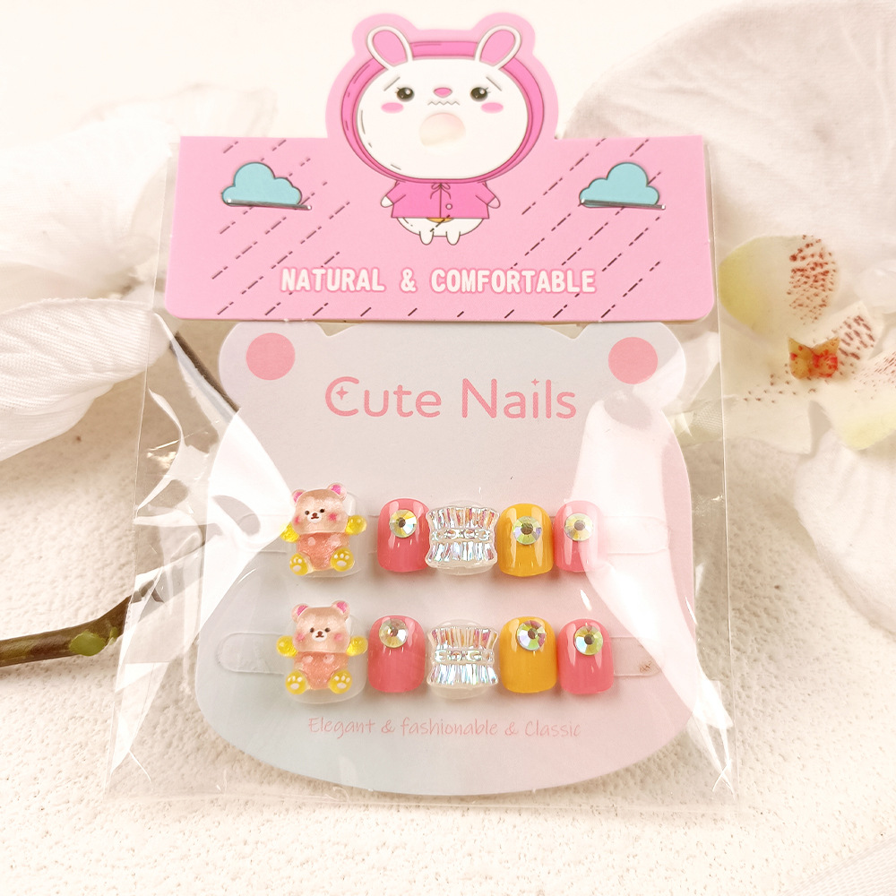 Cartoon 3D Wear Armor Children's Aurora Falda Arte de uñas corto con diamantes 10 piezas de uñas de oso tridimensional lindo