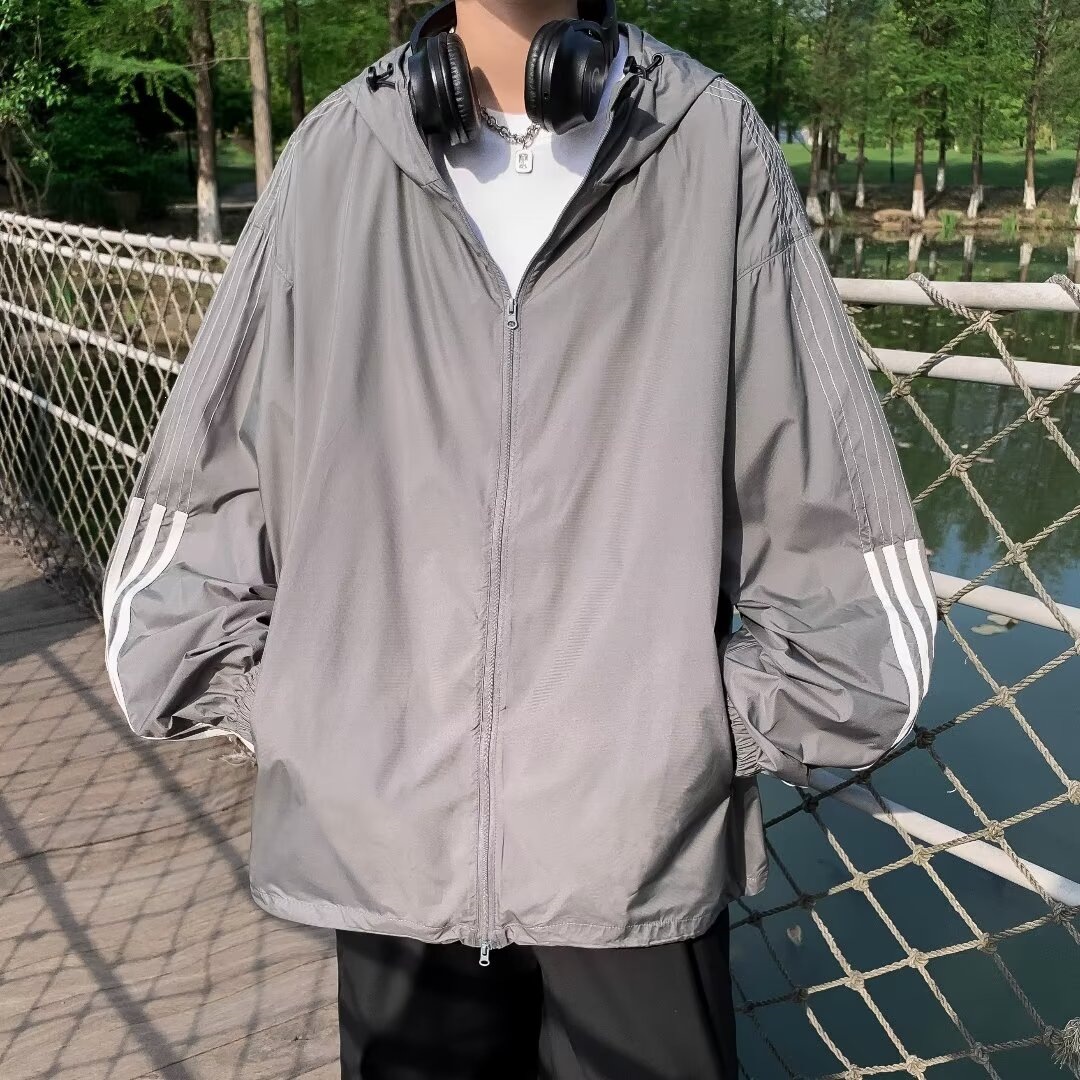 Men's summer sun protection clothing, ice silk men's skin clothing, outdoor UV protection hooded jacket, lightweight sun protection shirt
