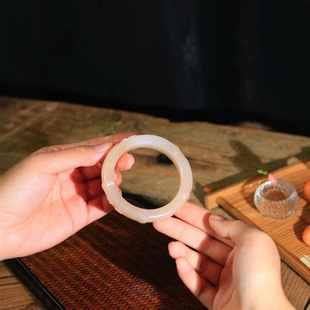 Jin Yu Tang Xinjiang Hotan Jade [rising steadily. Bracelet] lotus root starch two-color bamboo bracelet jade delicate
