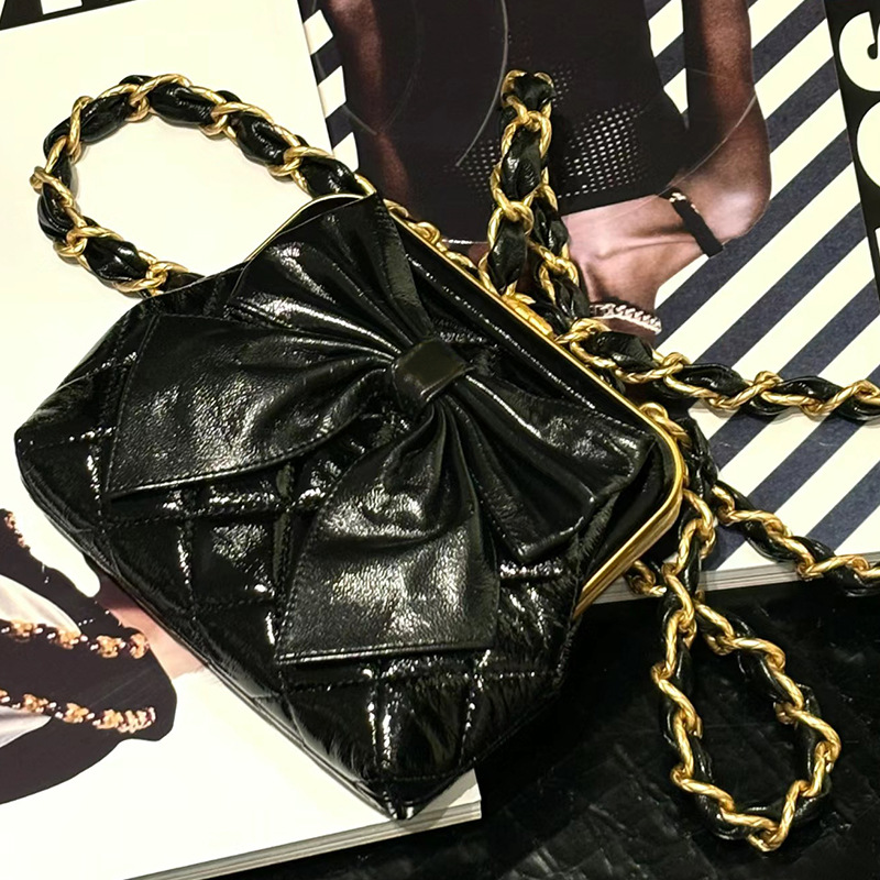 Piccola borsa a tracolla a mano con tracolla singola, design di nicchia, nuova borsa a tracolla da donna con catena, fibbia, oro, alla moda_voghion.com