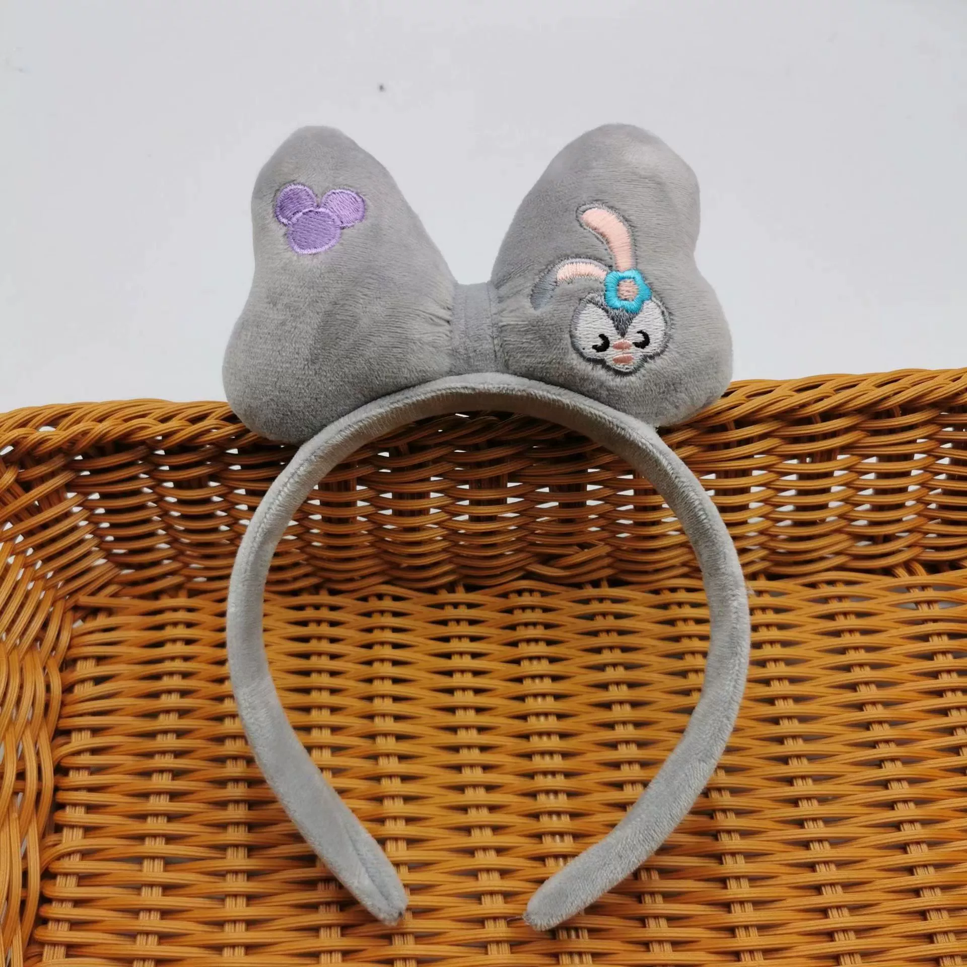 Flashing Headband Yimin, Flower-Shape Light Socket, Korean Style Plush, Blue Accent