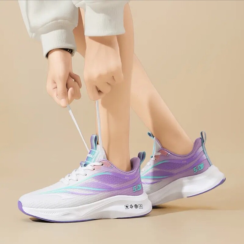 2026 New Spring and Summer Sports Shoes for Men and Women, Couple Shoes, Lightweight Shock-Absorbing Shoes for High School and College Entrance Exam Students, Running Shoes with Thickened Soles for Women