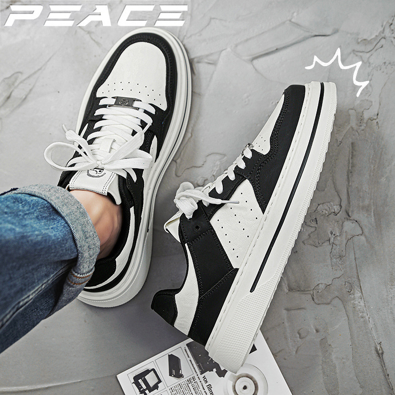 2024 nueva luz de los zapatos de los hombres de lujo casual todos los zapatos de tablero de la estación europea todos los zapatos de moda de los hombres vivos populares pequeños zapatos blancos