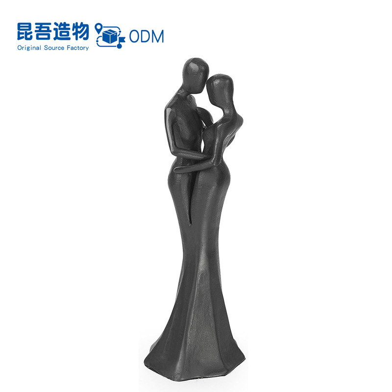 Cast Iron Couple Figure Ornaments Valentine's Day Intimate Hug Lover Wedding Gift Home Decoration Metal Crafts
