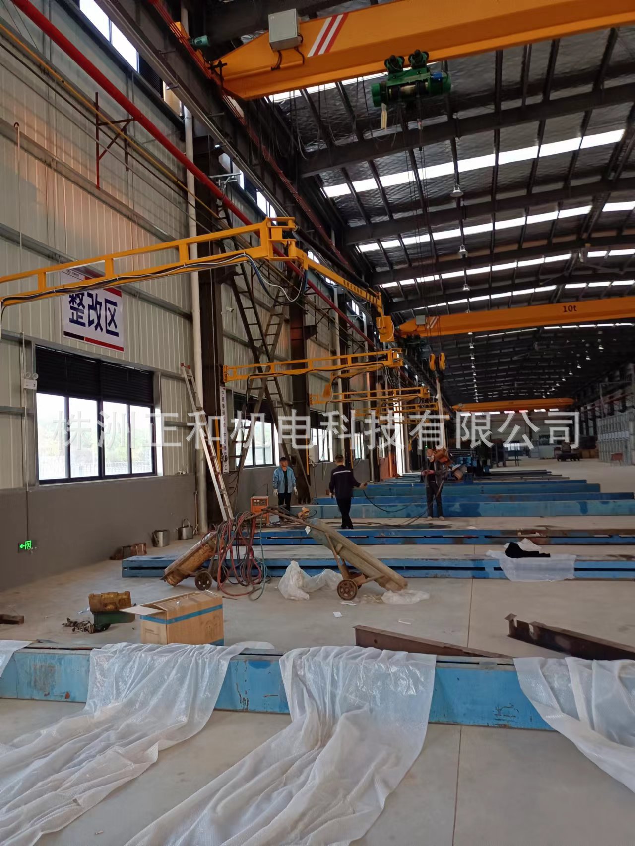 悬臂送丝机JDB2520-30助力臂北京山西焊机空间臂清理焊烟平稳耐用