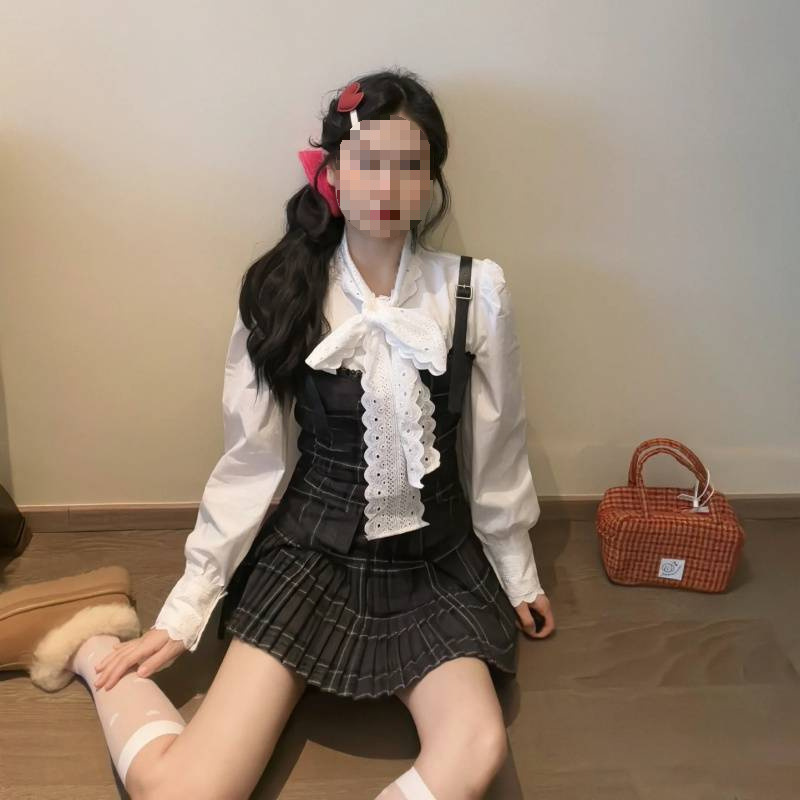 (2개) 봄 한국 드라마 여성 착용 디자인 감각 활기찬 나이 감소 대학 스타일 셔츠 슬링 주름 치마 3 피스 세트 여성