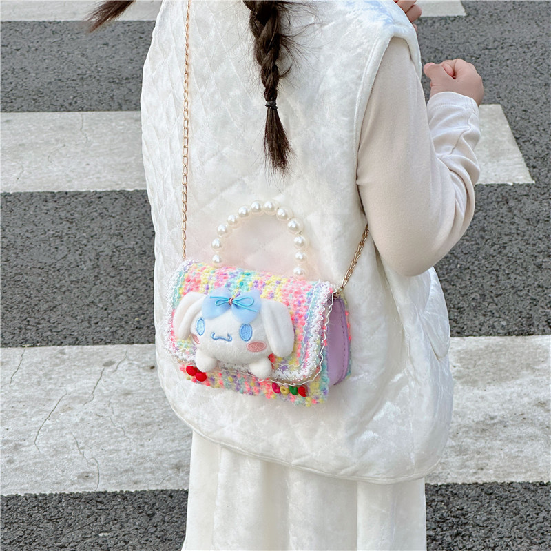 Bagos de mano de perlas para niños 2024 Año Nuevo muñecas de lana accesorios bolsos de hombro lindas chicas bolsos de mano
