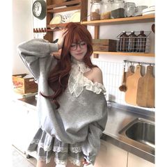 设计感蕾丝花边甜美露肩卫衣女春秋新款宽松慵懒灰色长袖斜肩上衣