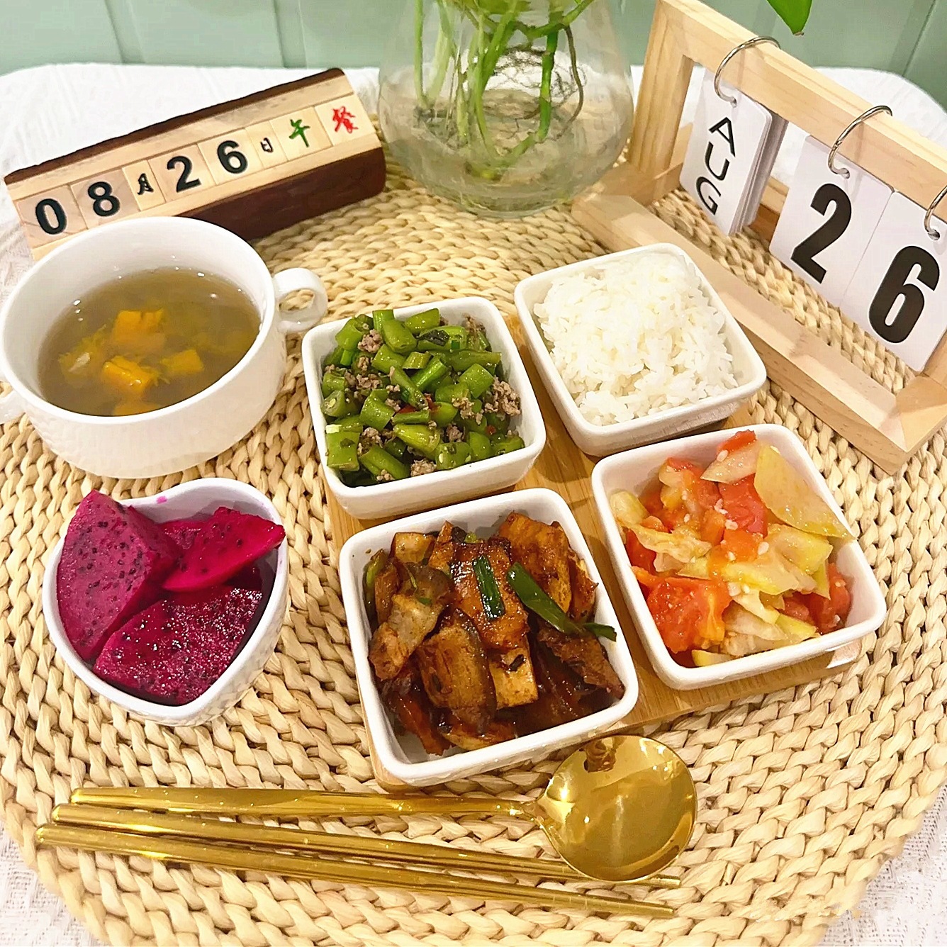 幼儿园美食摆拍餐具餐食伙食拍照道具午餐菜品食谱拍摄道具套装盘