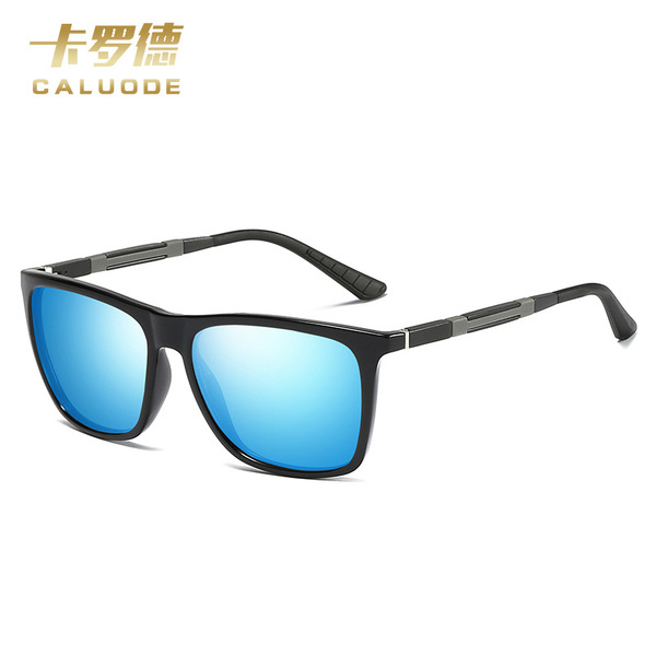 Fashionable square glasses for men and women