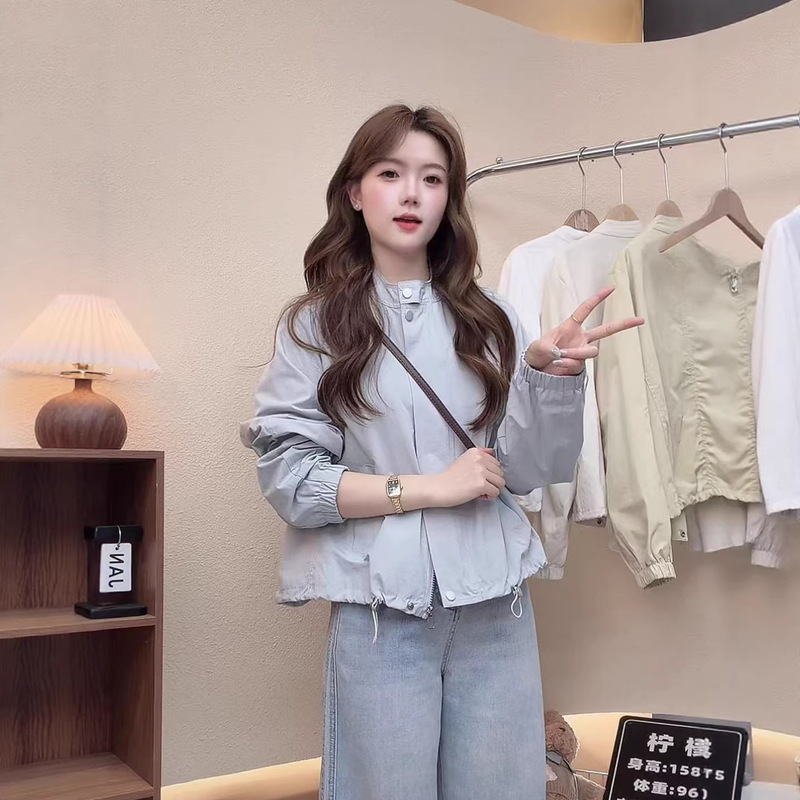 2026 Spring and Autumn New Minimalist Style Stand Collar Short Jacket for Petite Women Korean Style Slimming Versatile Casual Top 2026 Spring and Autumn New Minimalist Style Stand Collar Short Jacket for Petite Women Korean Style Slimming Versatile Casual Top