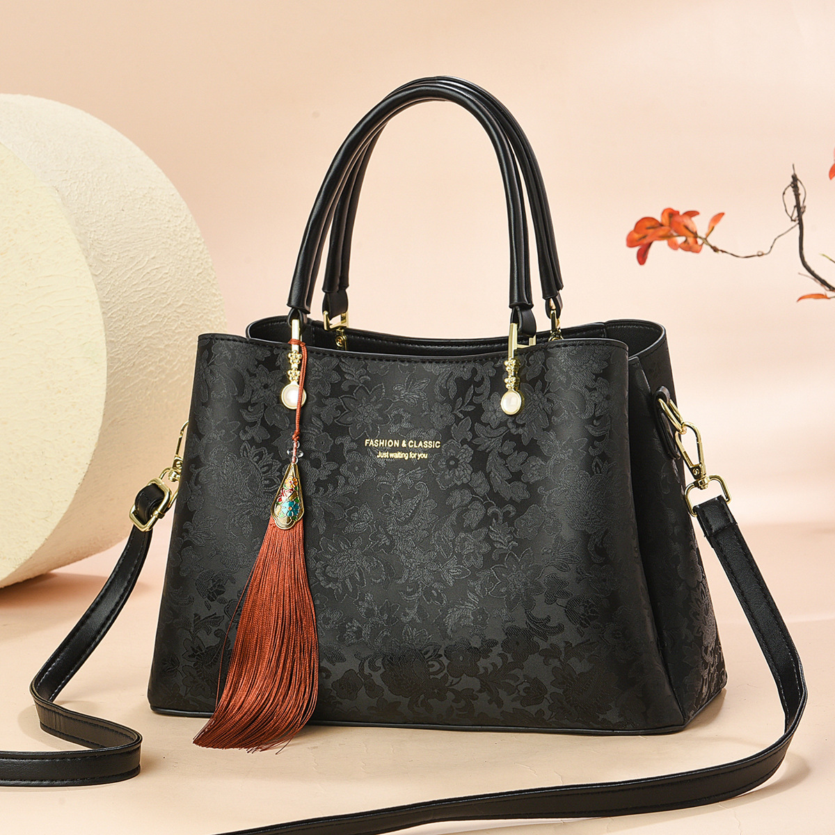Bolso de mujer 2025 nuevo estilo nacional elegante temperamento nuevo bolso de viaje chino atmósfera mochila de hombro