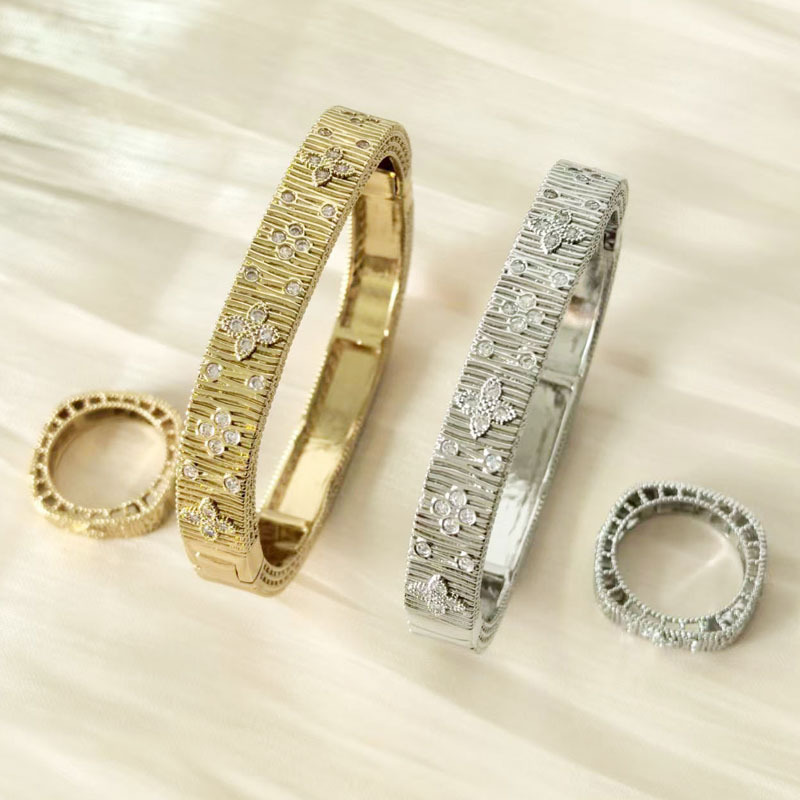 Retro bracelet