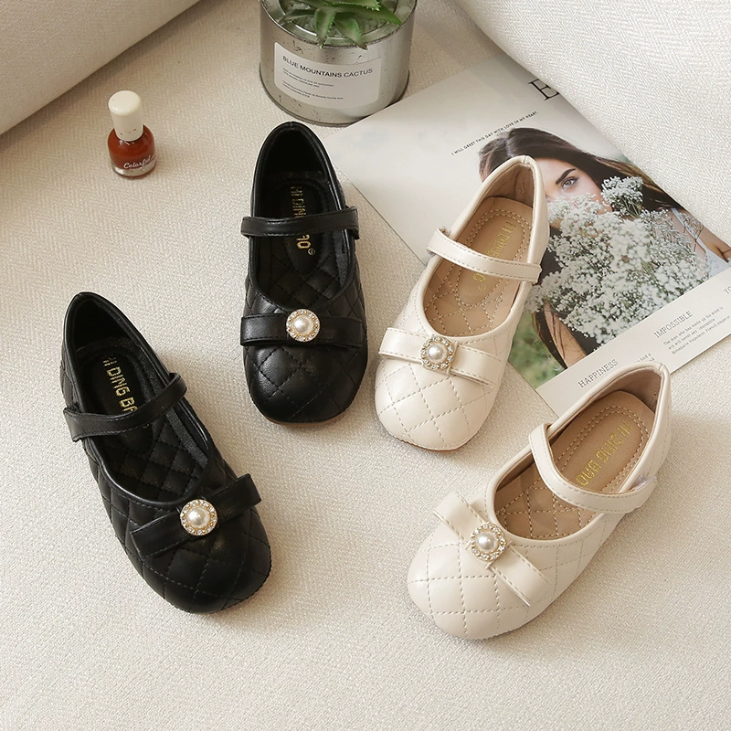 Туфли для девочек на мягкой подошве в стиле принцессы для выступлений, новинка весны и осени 2024 года, туфли на мягкой подошве в стиле Шанель, туфли для девочек для показов мод.
