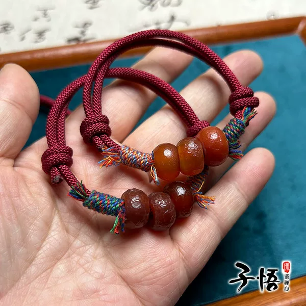 Original Design Red Agate Running Ring Handmade Cotton Thread Braided Rope Bracelet Animal Year Red Rope Braided Jewelry Wholesale