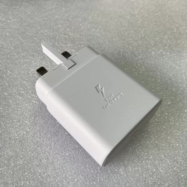White, 45W