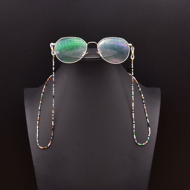 Cadena de gafas de perlas naturales nuevos accesorios de moda transfronterizos europeos y estadounidenses máscaras decoraciones de cadena de alta calidad al por mayor