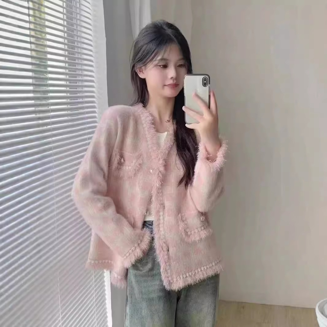 Otoño y invierno nuevo estilo francés dulce pequeño viento fragrante cardigan de punto de mujer imitación de bordillo de la camisa suave abrigo suelto chic image 4