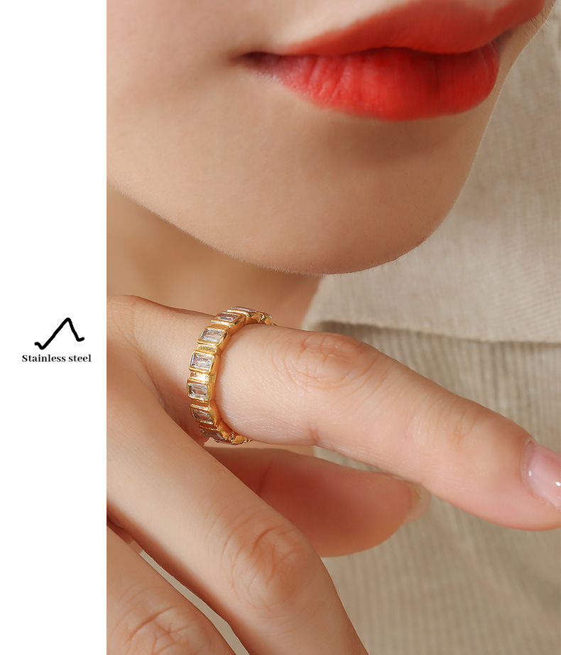 Model Show Zircon Inlaid Stainless Steel Ring