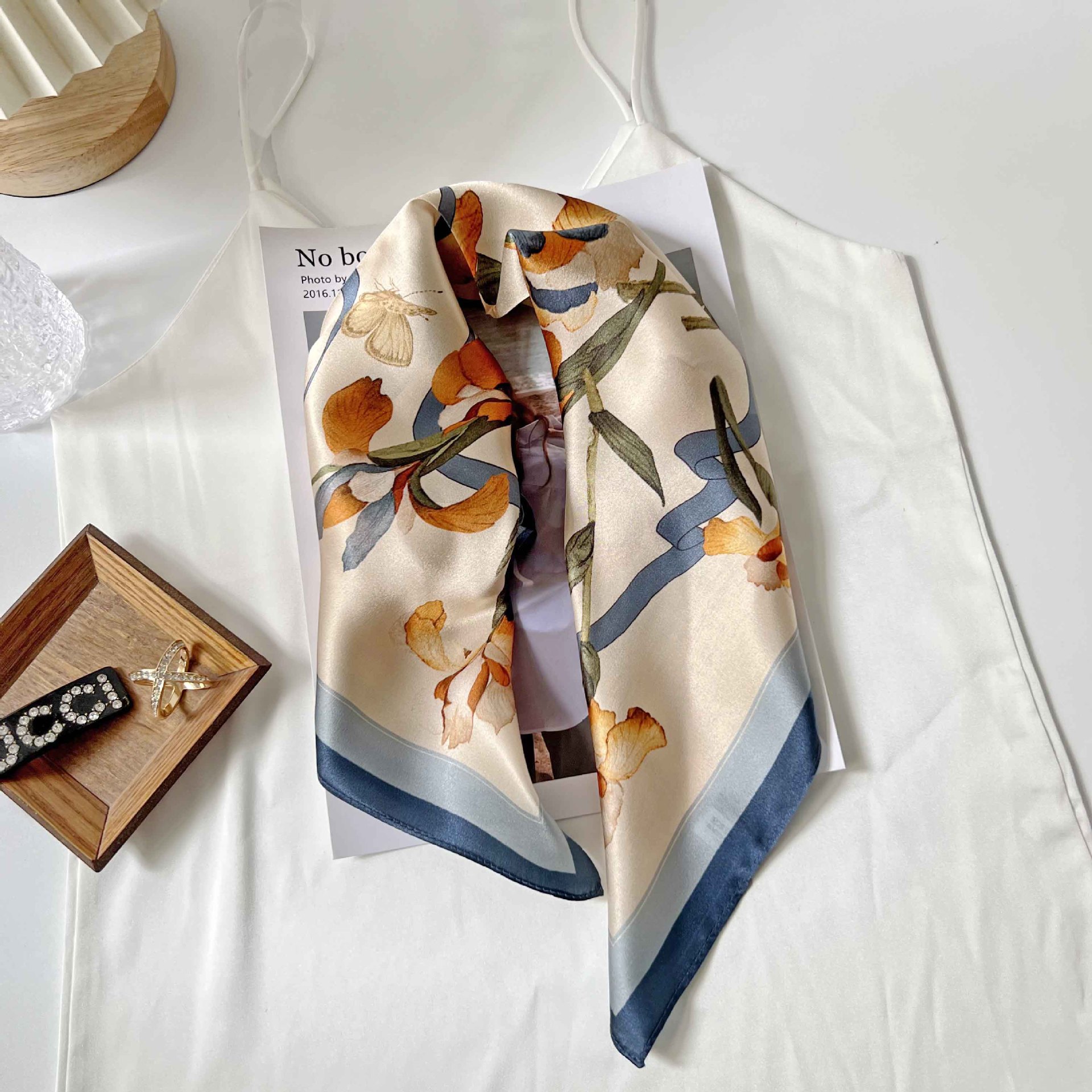 78fd5b348a5f9bcbcd28c36a2bbb98