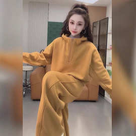 连帽拉链卫衣套装女秋冬加绒加厚宽松大码显瘦运动休闲一整套穿搭