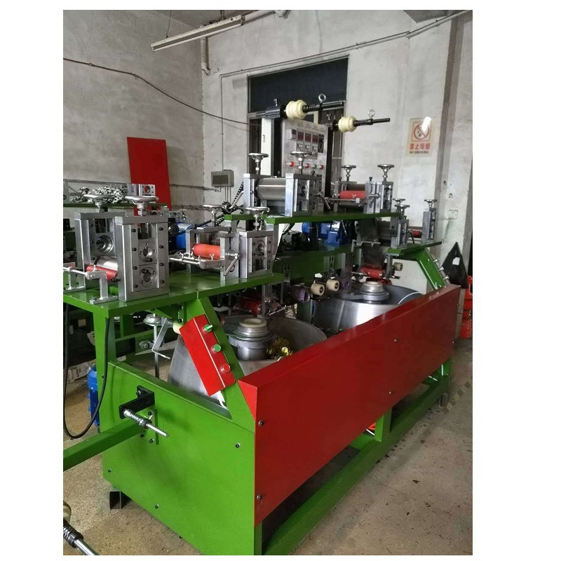 茜草一条机，毛条一体机，带压模彩条机