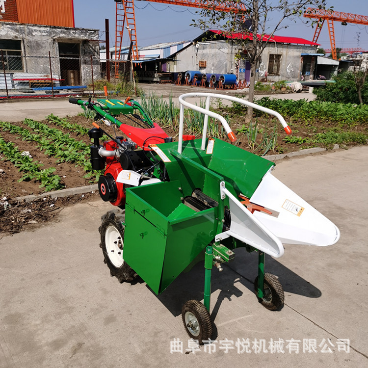 单行玉米收获机 小型苞米收割机 柴油掰苞米秸秆还田机