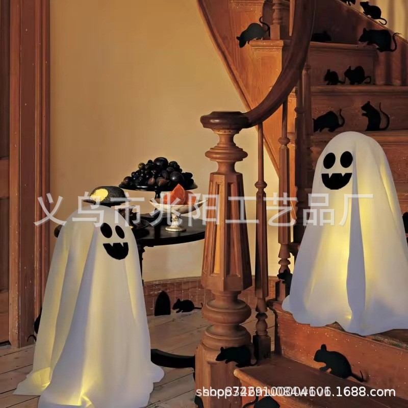 Nuevos productos transfronterizos Decoración de Halloween Decoración de Halloween fantasma y operación de batería de luz ensamble Paquete de Halloween fantasma