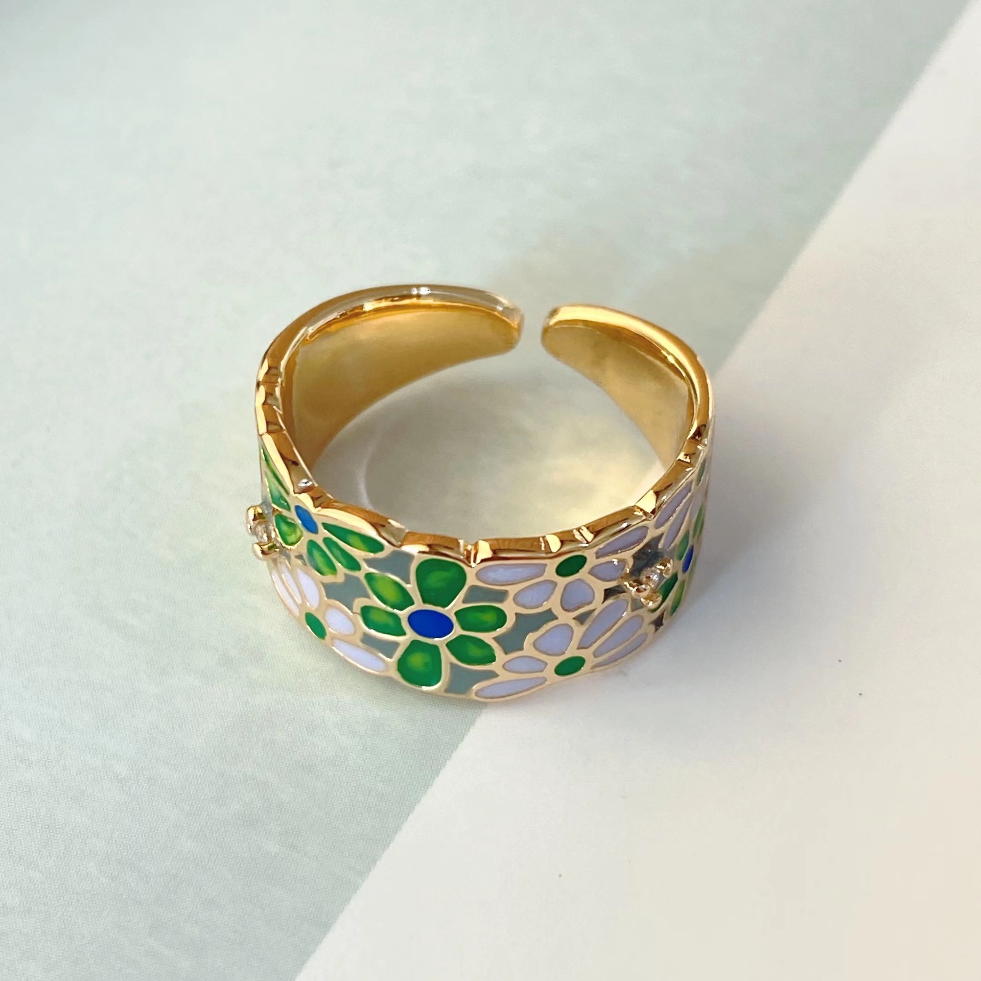 fashion trend new copper plated 18k gold flower micro diamond open ring