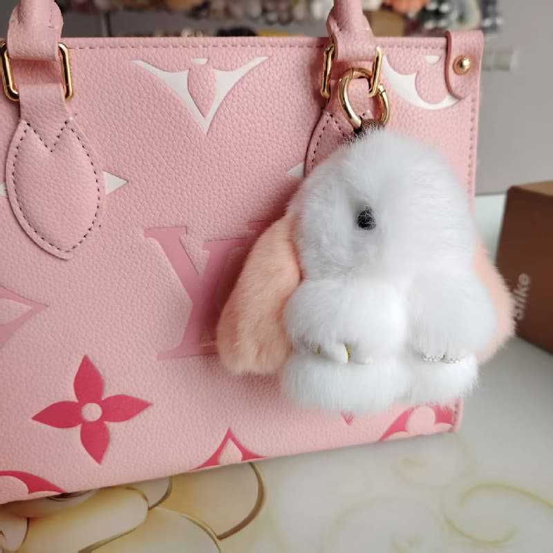 Llavero Colgante de Conejo de Piel de Conejo Rex Cosido a Mano para Bolsos y Mochilas